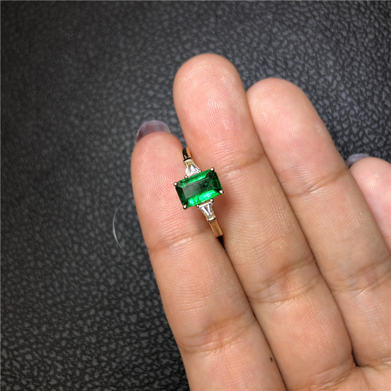 黄18K金祖母绿戒指1.1360ct