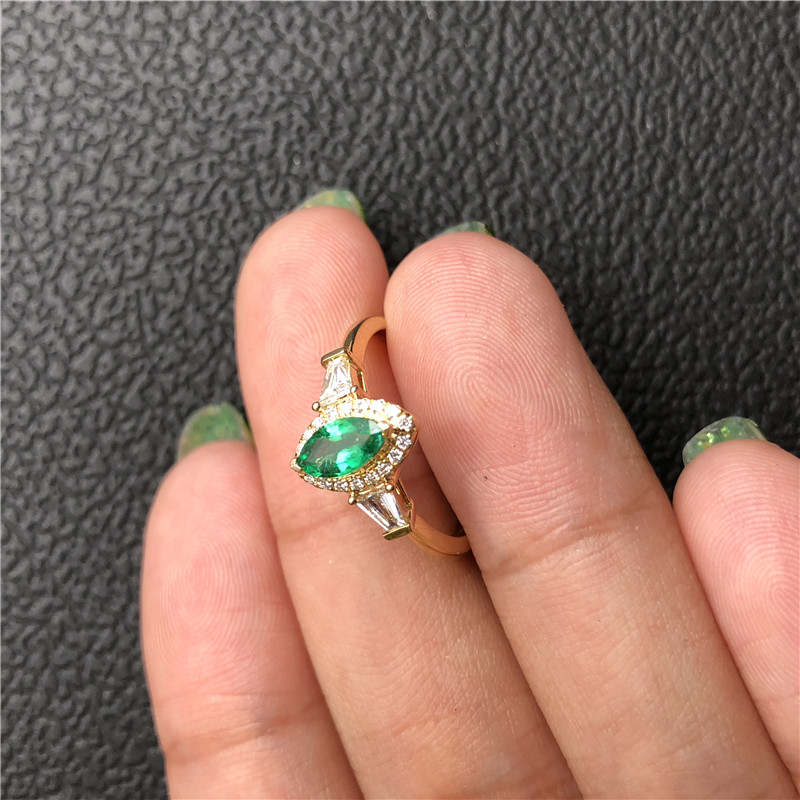 黄18K金祖母绿戒指0.2830ct