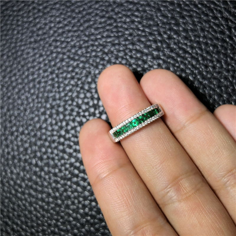 白18K金祖母绿戒指0.6000ct