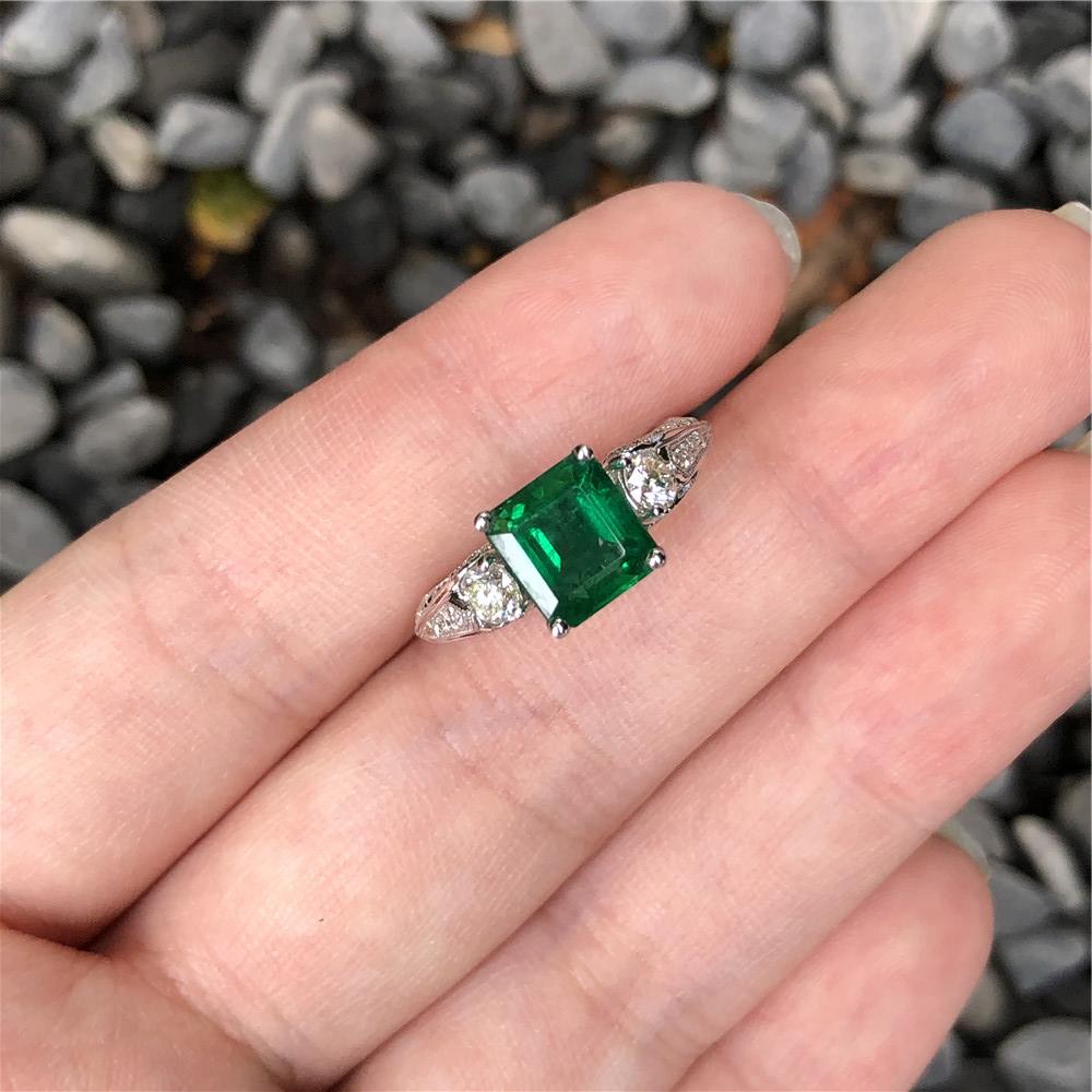 白18K金祖母绿戒指1.92ct