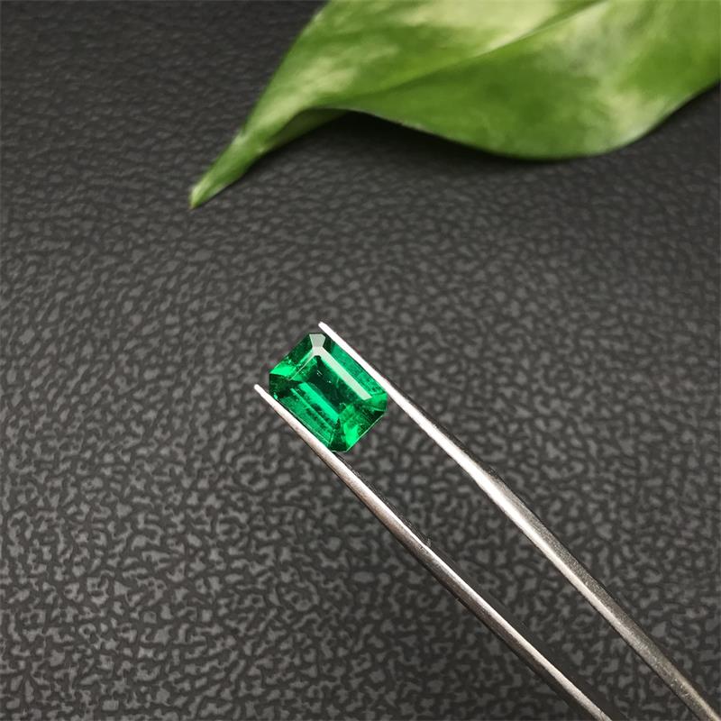 哥伦比亚祖母绿裸石2.25ct VGM No