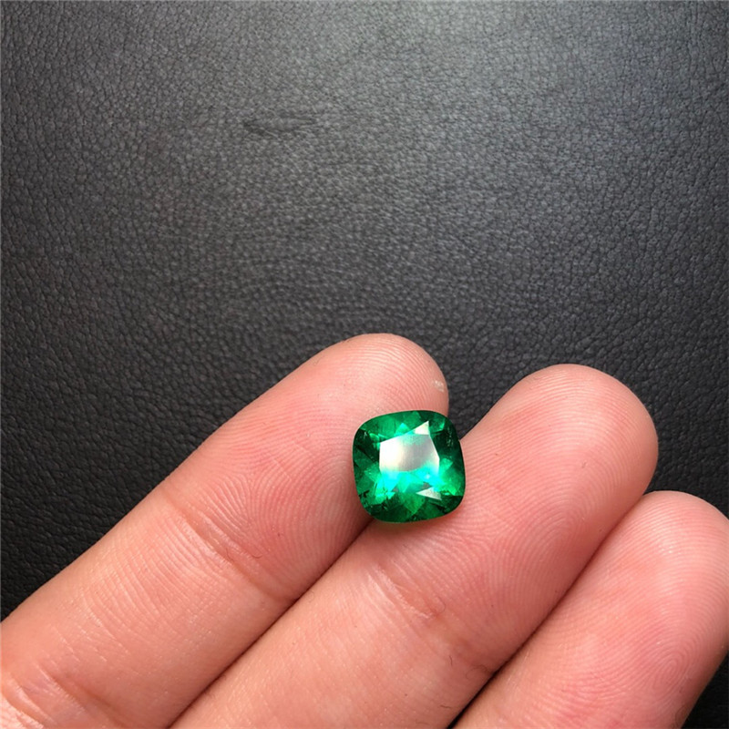 祖母绿裸石2.33ct VGM ins