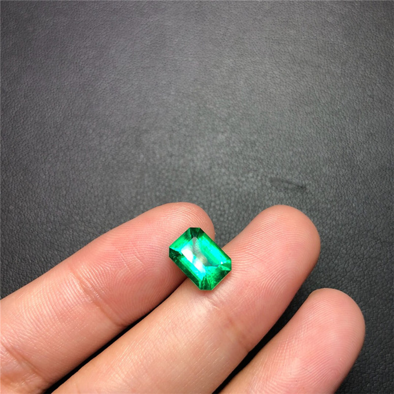 祖母绿裸石1.81ct vvg ins