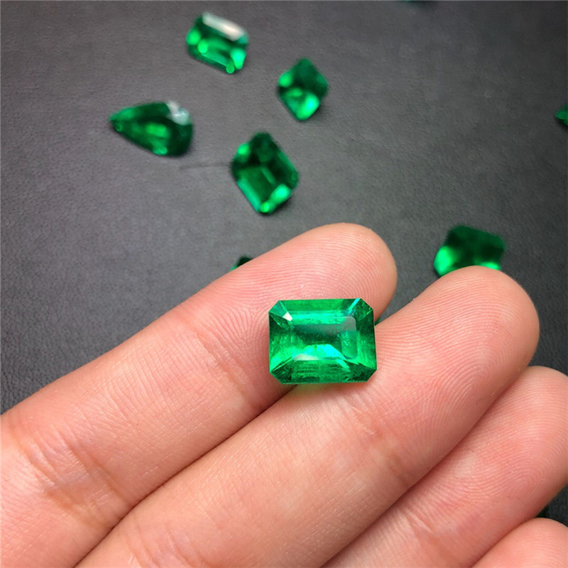 祖母绿裸石3.37ct vvg ins