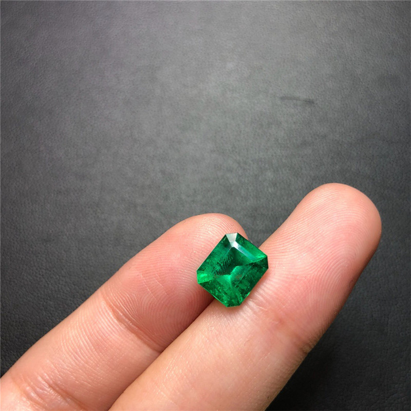 祖母绿裸石2.19ct VGM ins