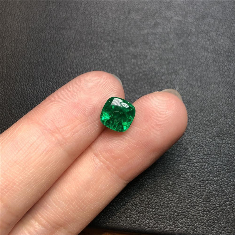 祖母绿裸石1.79ct VGM min