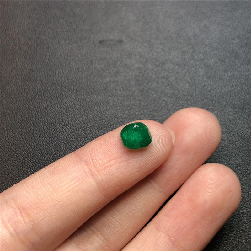 祖母绿裸石1.16ct VGM min