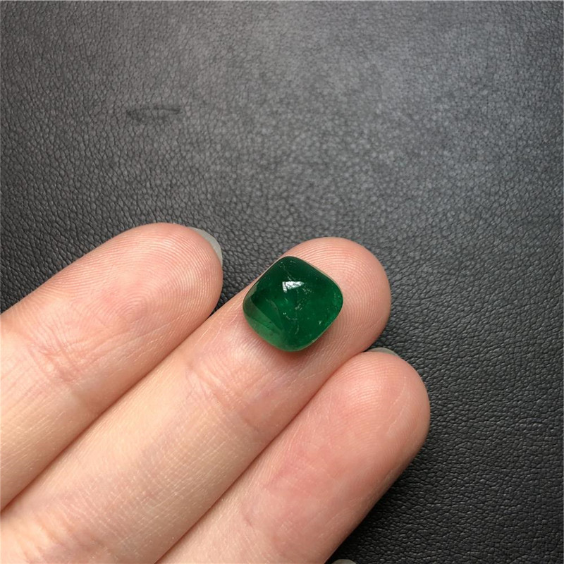 祖母绿裸石4.1ct VGM ins