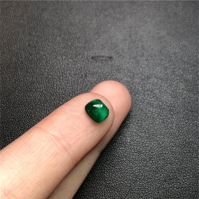 祖母绿裸石1.19ct VGM ins