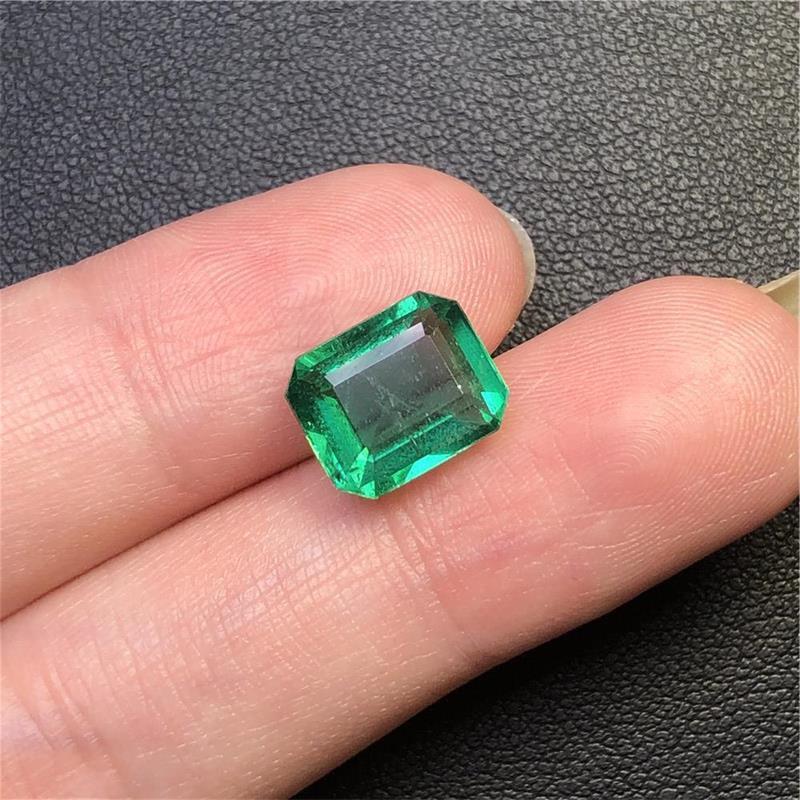 祖母绿裸石3.81ct  Int  Ins