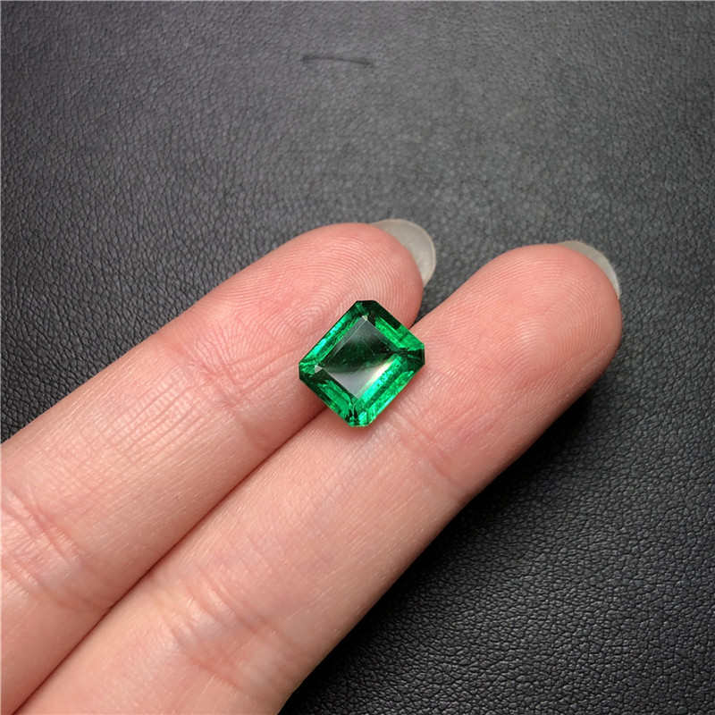 祖母绿裸石3.17ct vvg ins