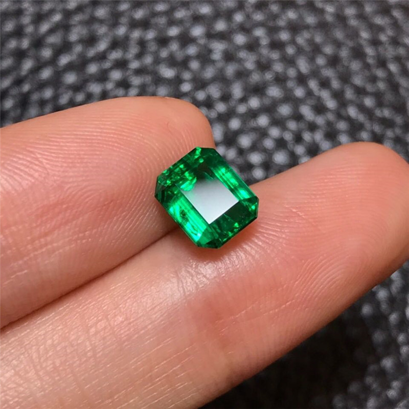 祖母绿裸石2.09ct vvg min