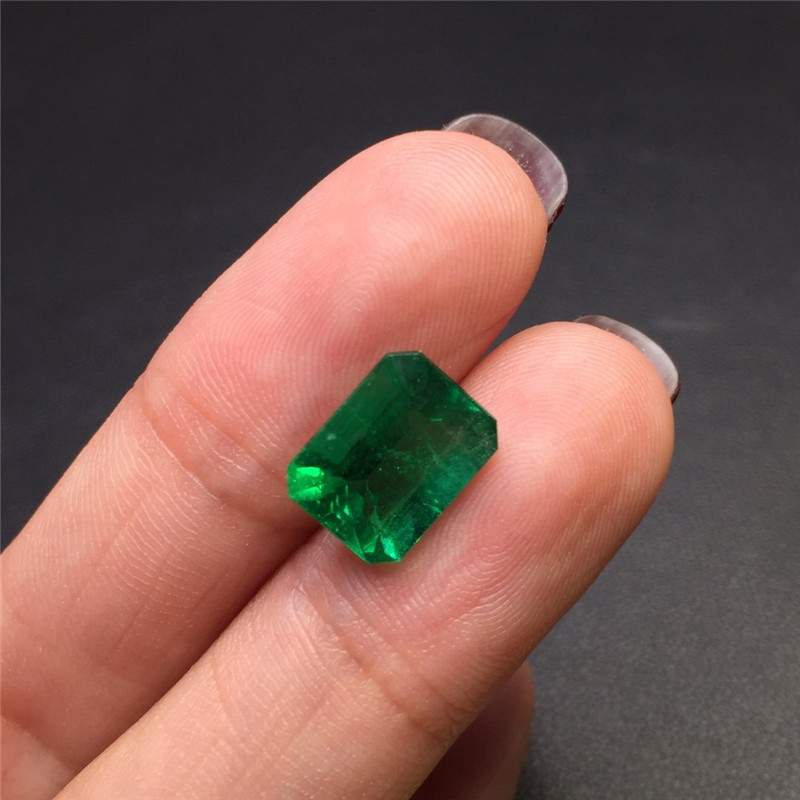 祖母绿裸石2.9ct vvg ins