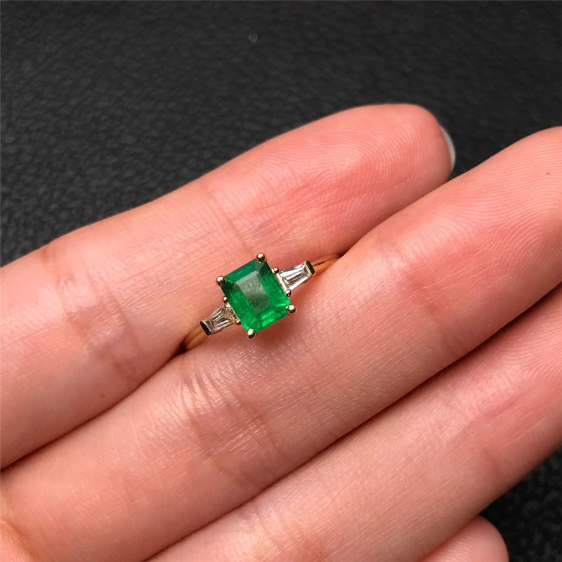 黄18K金祖母绿钻戒0.736ct