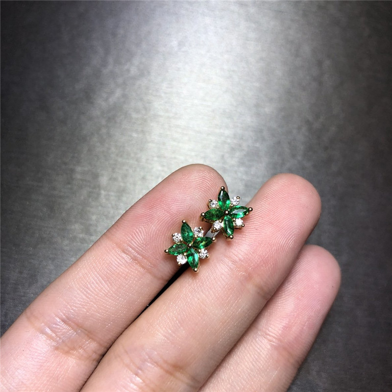 黄18K金祖母绿耳钉0.5320ct