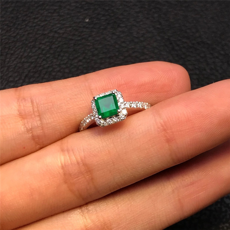 白18K金祖母绿钻戒0.600ct