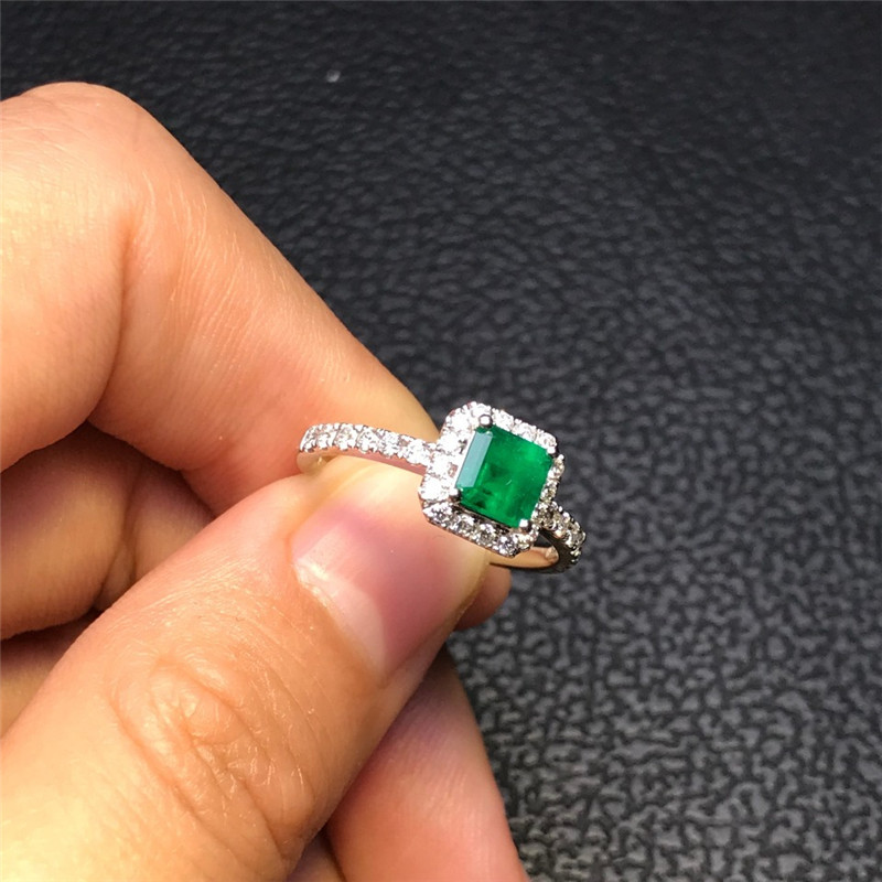 白18K金祖母绿钻戒0.600ct