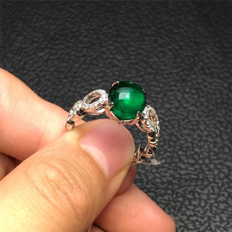 白18K祖母绿钻戒2.705ct