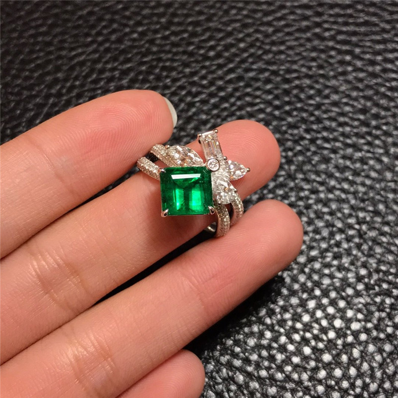 白18K金祖母绿戒指2.92ct