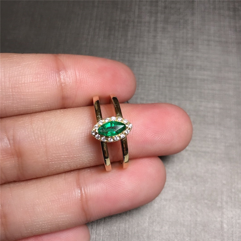 黄18K金祖母绿戒指0.37ct