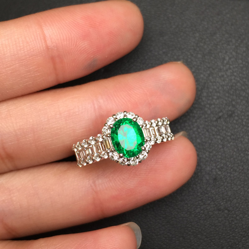白18K金祖母绿钻戒1.0ct