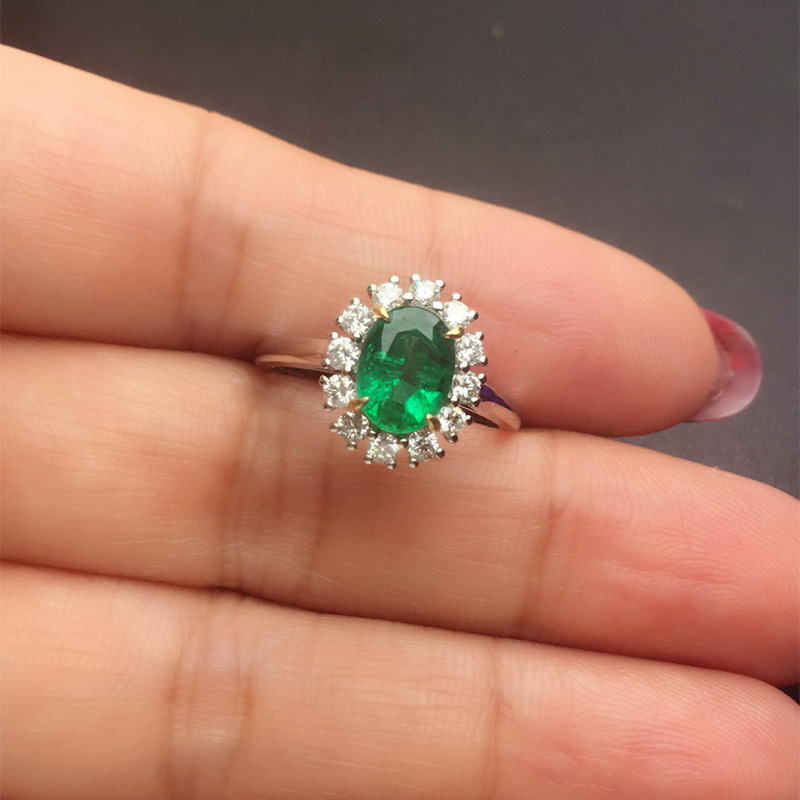白18k金祖母绿钻戒1.198ct