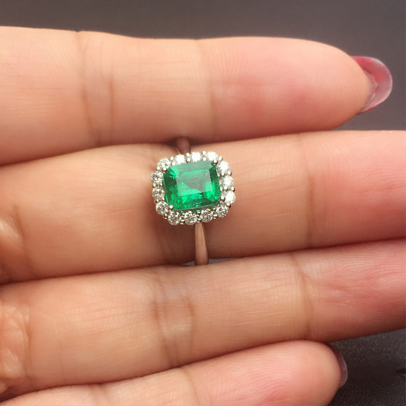 白18K金祖母绿钻戒1.594ct