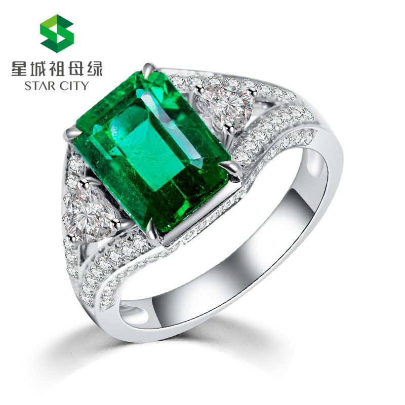 白18K金祖母绿钻戒3.26ct