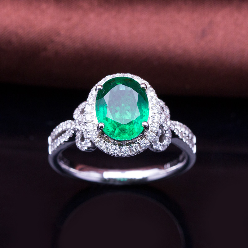 白18K金祖母绿钻戒1.79ct