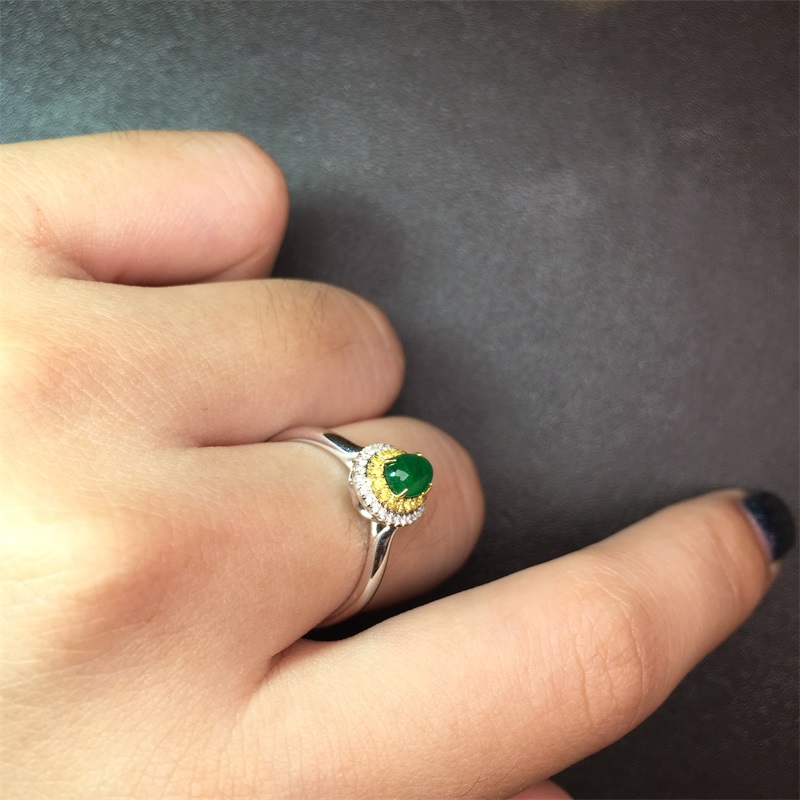 白18K金祖母绿黄钻钻戒0.497ct