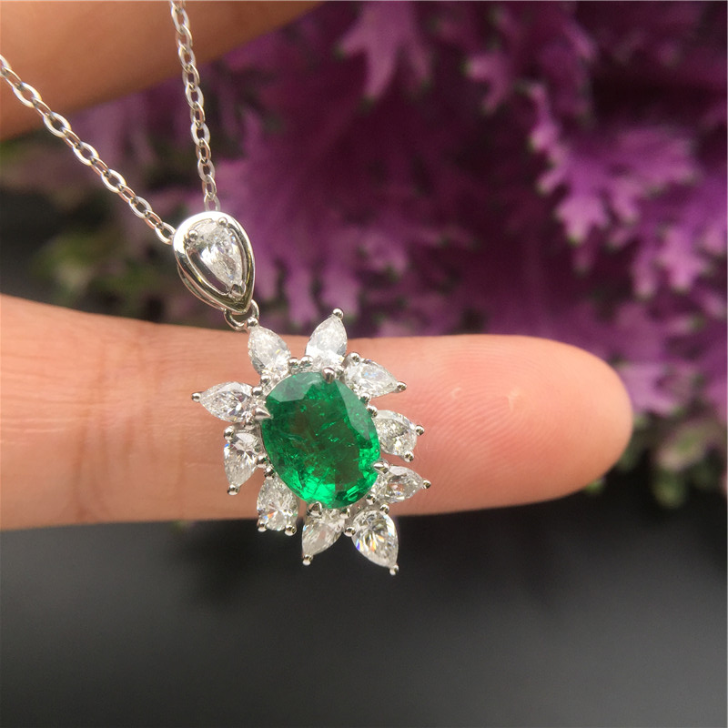 白18K金祖母绿钻坠1.223ct 水滴钻石镶嵌