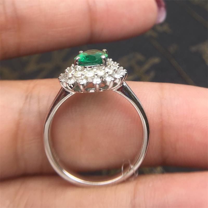 白18k金祖母绿钻戒1.1ct
