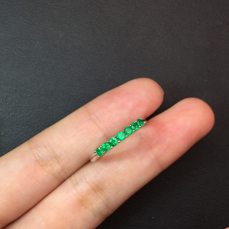 白18K金祖母绿钻戒0.343ct/7p
