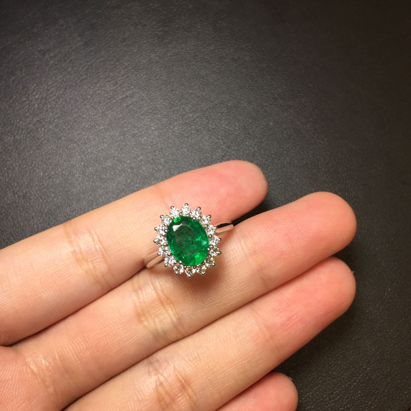 白18K金祖母绿钻戒1.2ct