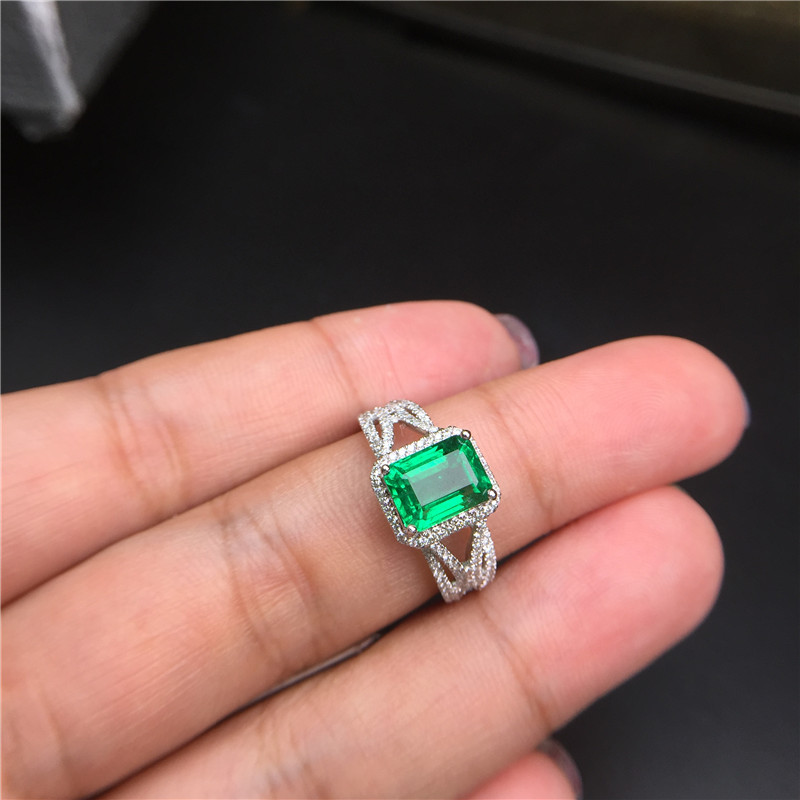 白18K祖母绿钻戒1.87ct 高净度 肉眼无暇级别