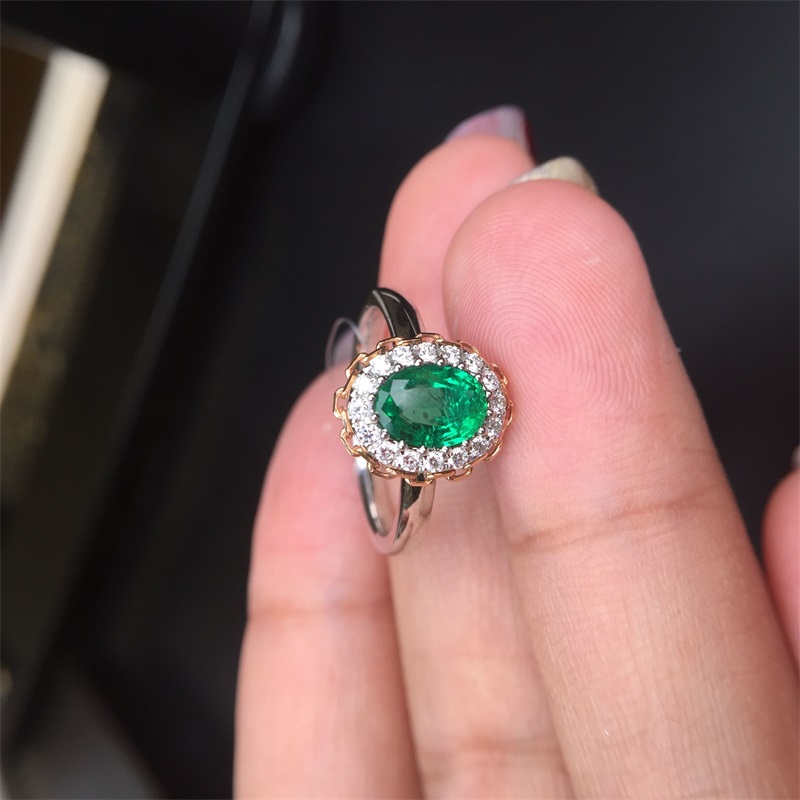 白18K金祖母绿钻戒0.67ct