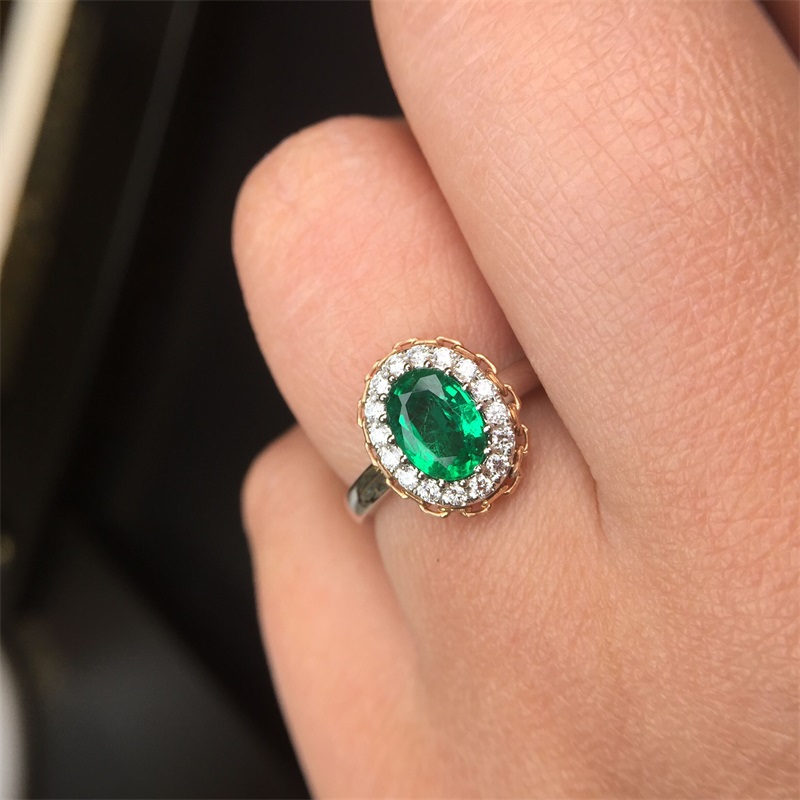 白18K金祖母绿钻戒0.67ct
