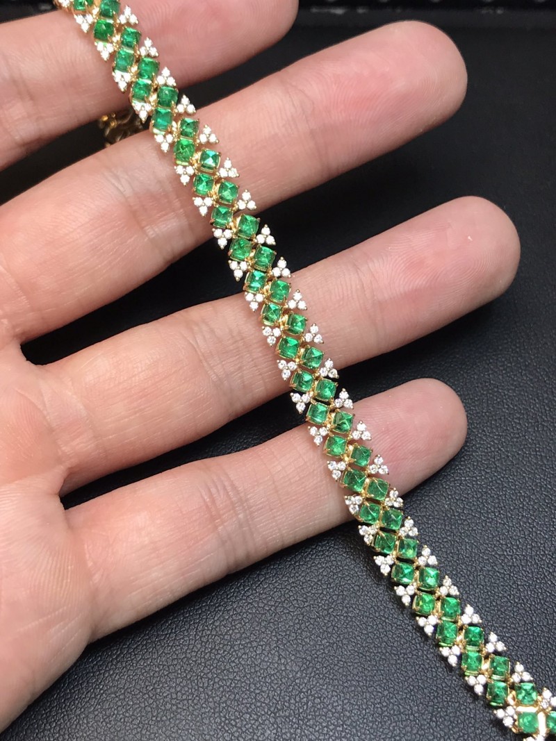 黄18K金阿富汗祖母绿手链 7.62ct