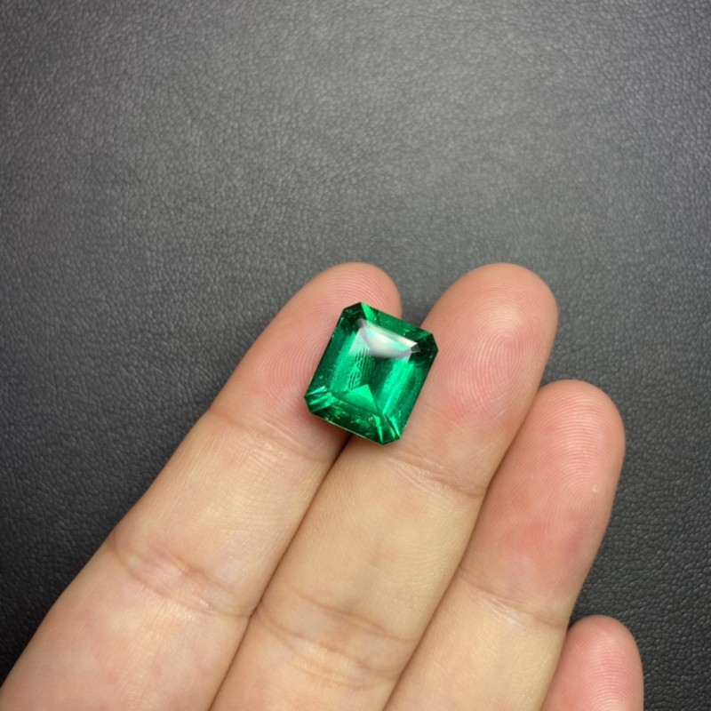 哥伦比亚祖母绿裸石 5.73ct
