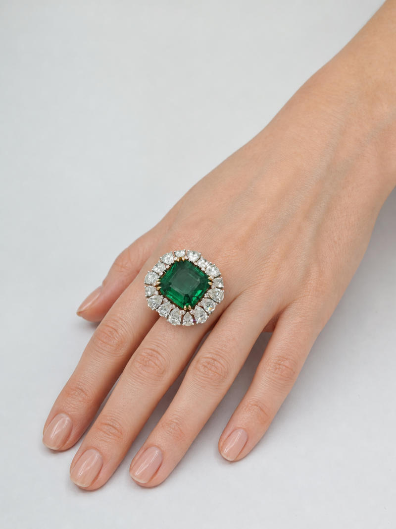 8.7 ct emerald ring, SC05227